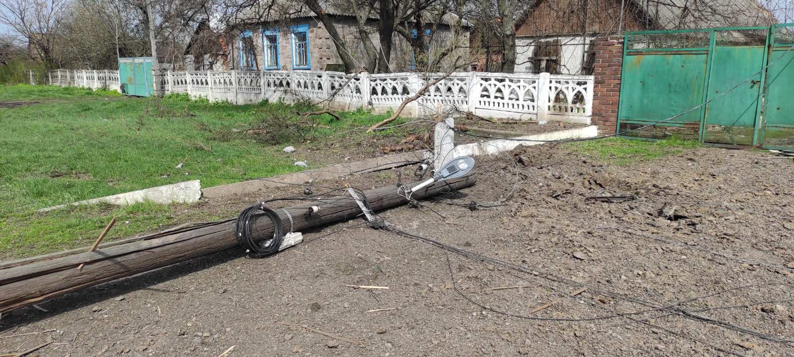 У понад 18 тисяч осель повернув електропостачання ДТЕК Донецькі електромережі за добу