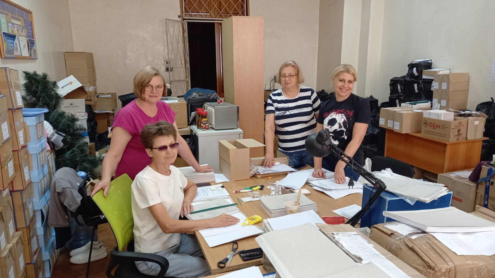 Проведено експертизу та упорядкування документів постійного зберігання і з кадрових питань