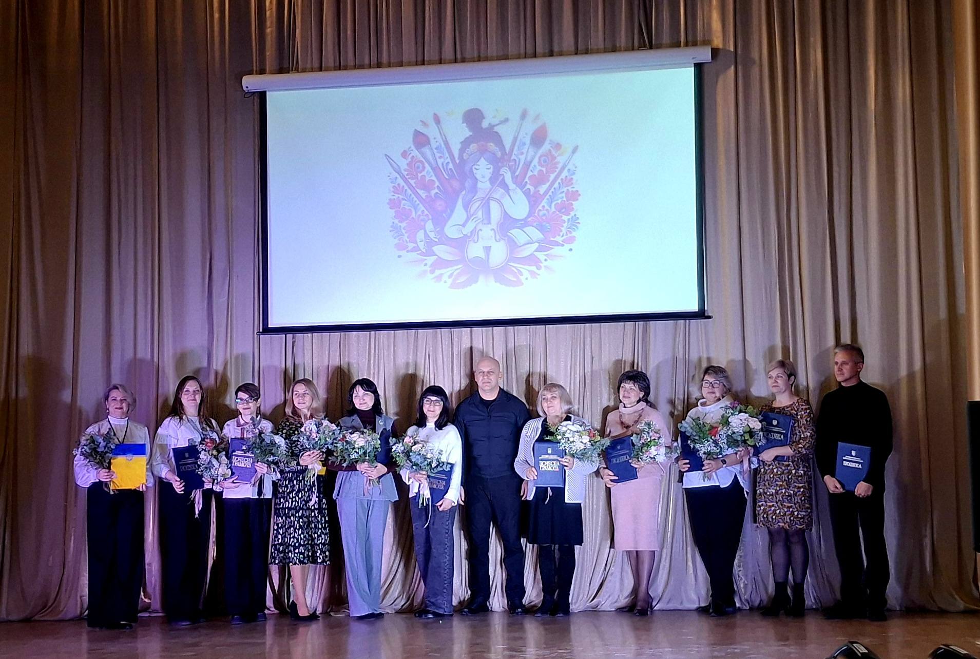 Кращих діячів культури Донеччини відзначили у Дніпрі