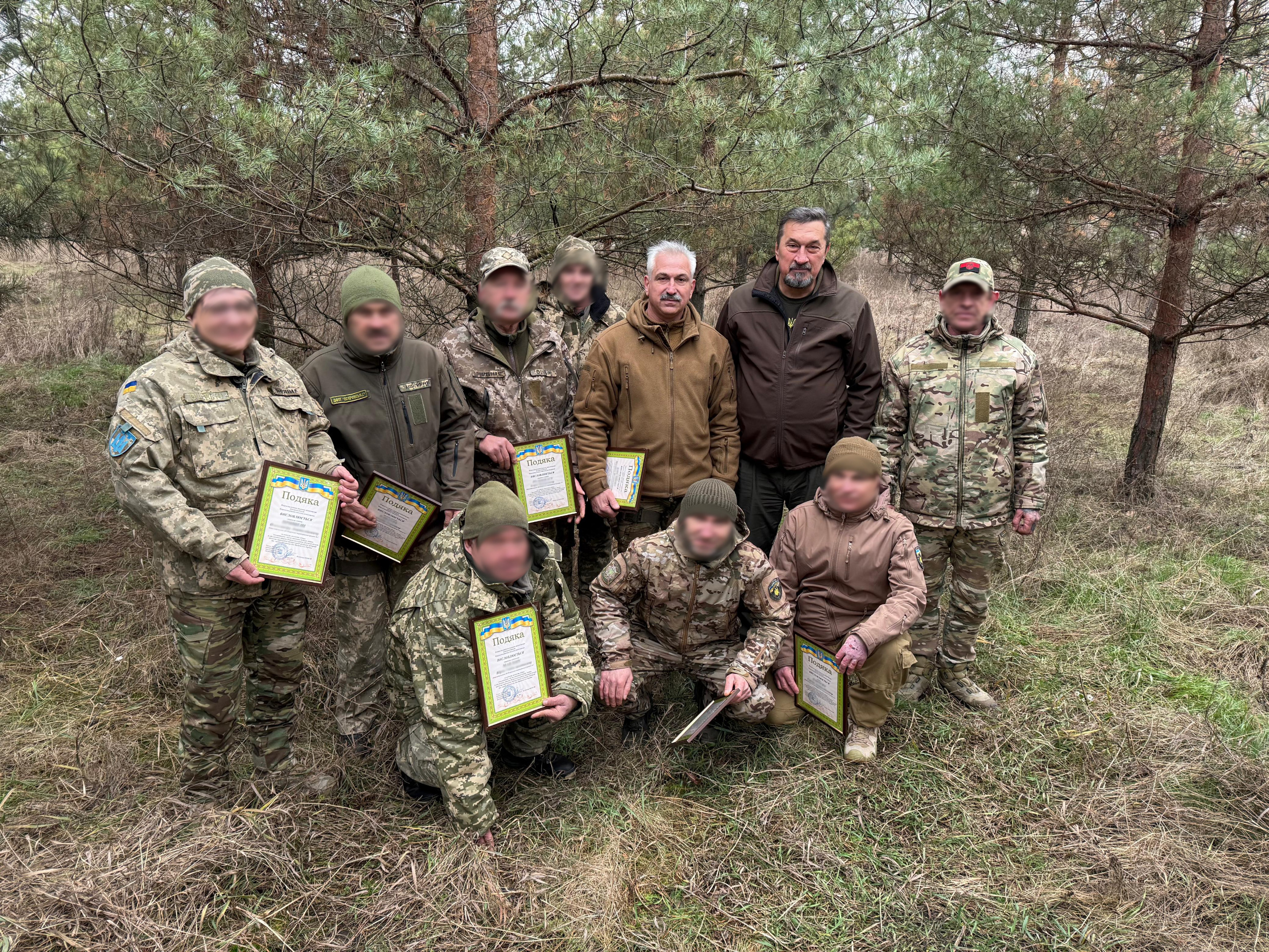 Голова Покровської райдержадміністрації Володимир Колосов привітав військовослужбовців ЗСУ та ДФТГ району з Днем Збройних Сил України