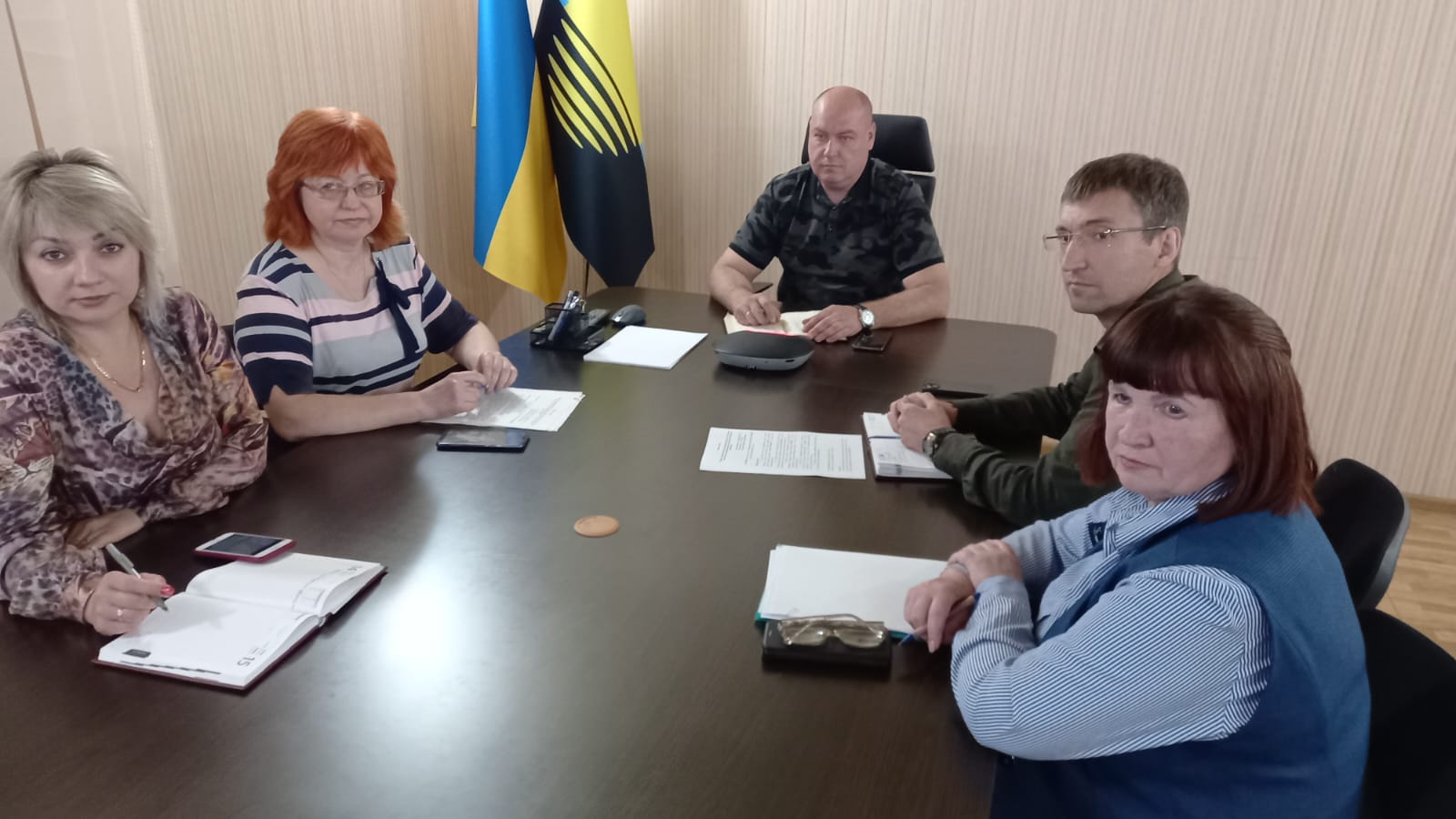 Засідання координаційного Центру підтримки цивільного населення при Донецькій ОДА, ОВА.