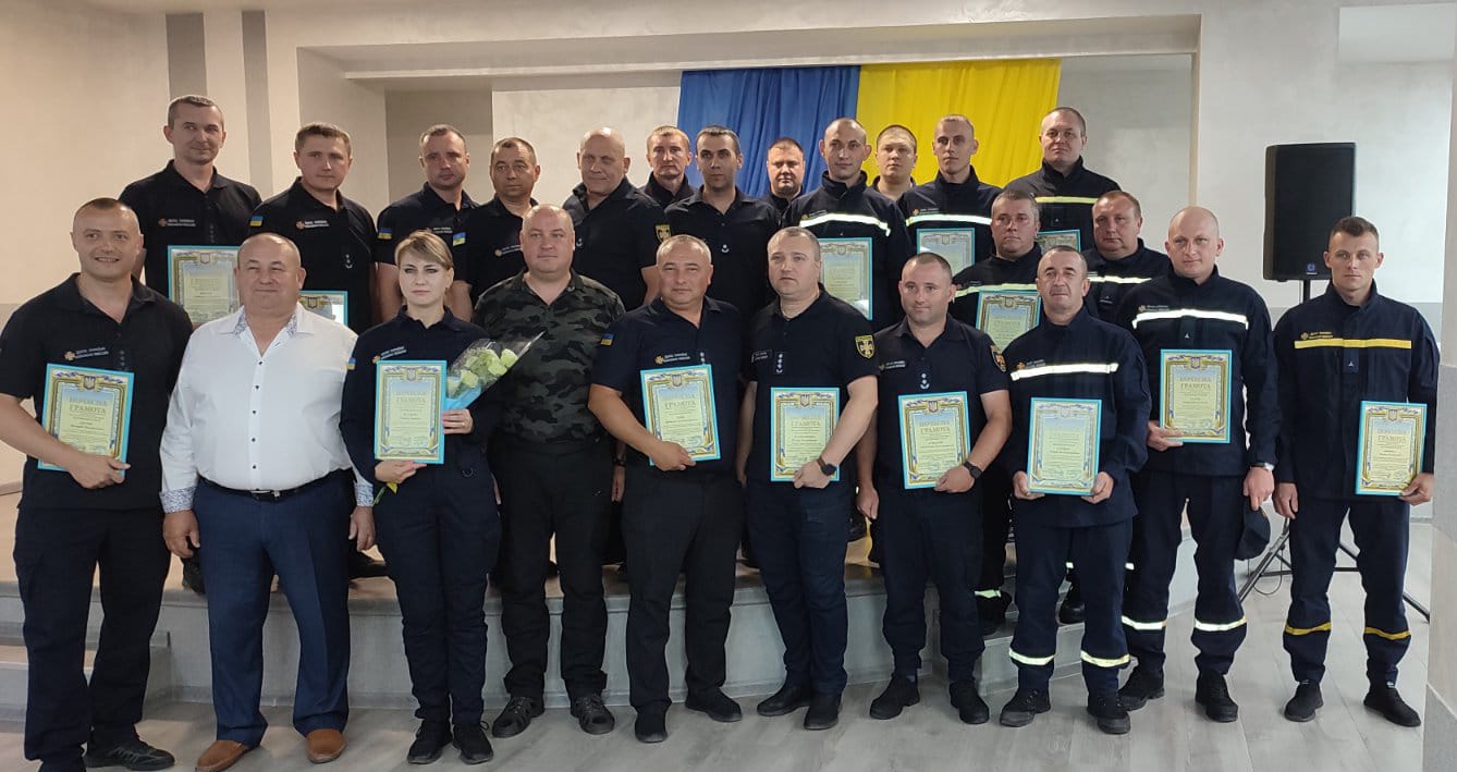 Привітання та вручення Почесних грамот працівникам Покровського районного управління ДСНС України у Донецькій області